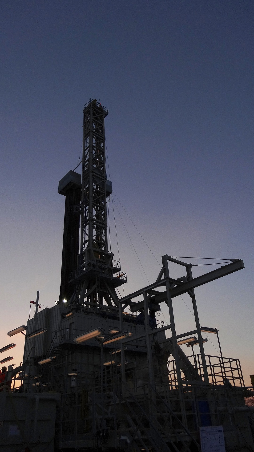 gas-863208_1920